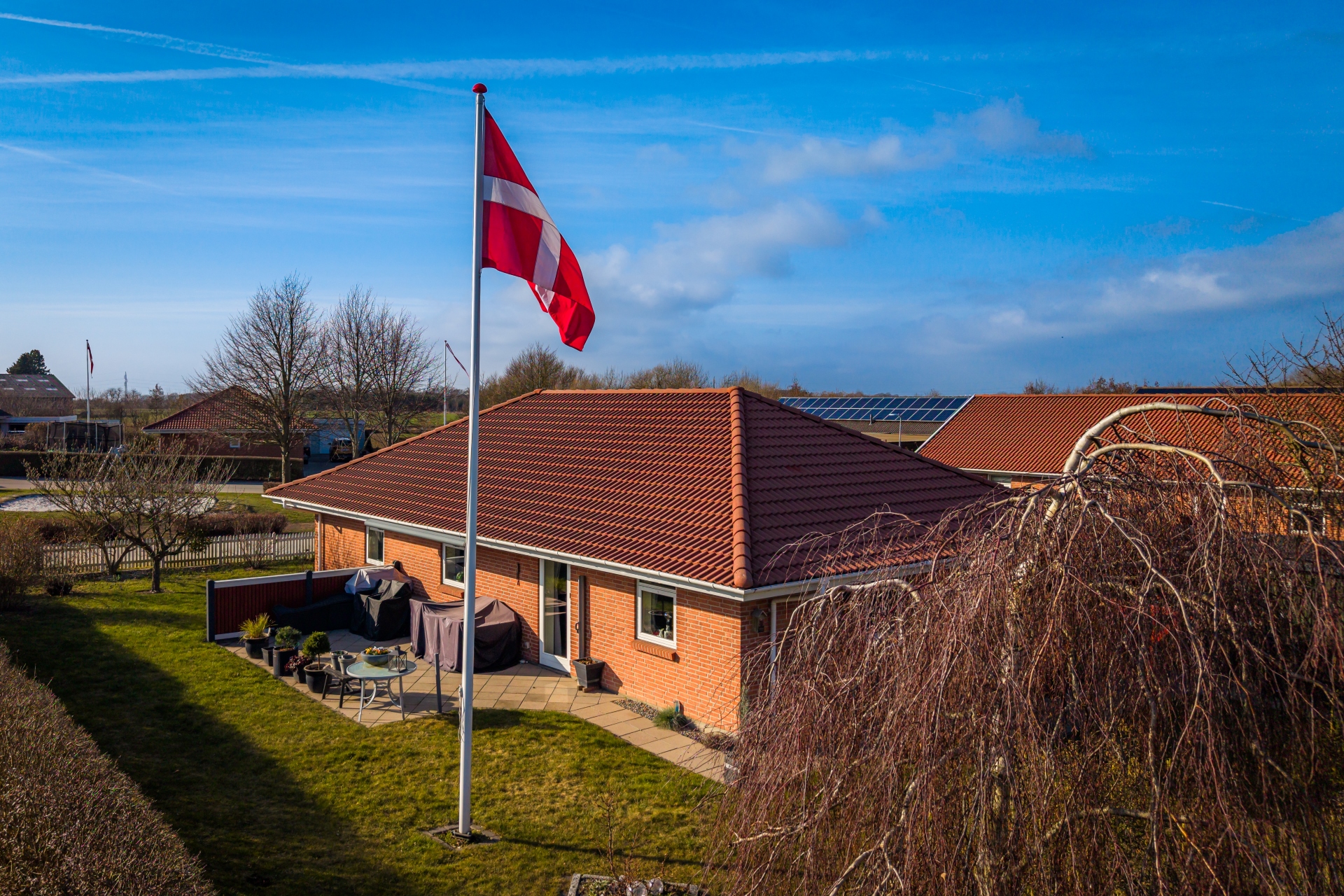 Dronebillede af hus i Slagelse